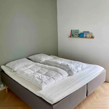 Dejligt Sommerhus Med Udsigt Til So *