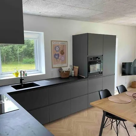 Ferienhaus Dejligt Sommerhus Med Udsigt Til So